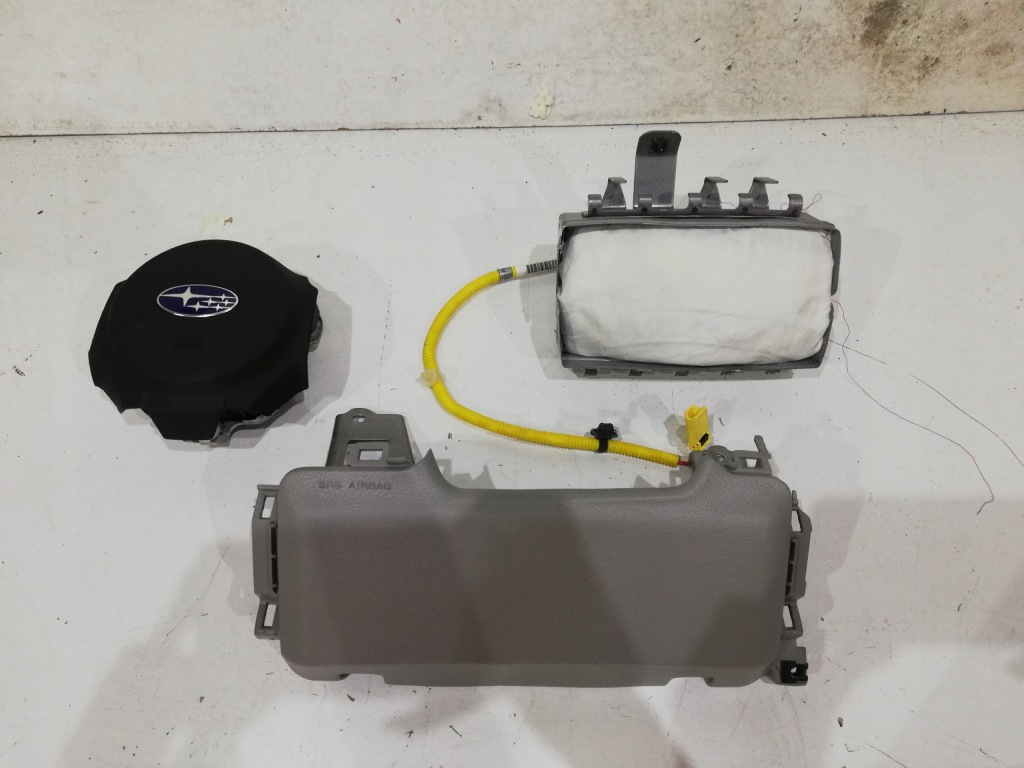 фото №1, Subaru forester подушка безпеки водія пасажира колінна