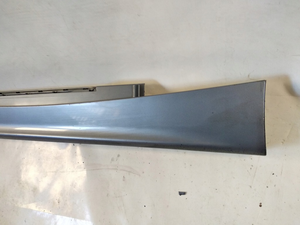 фото №5, Bmw 1 e87 молдинг порог порог правый