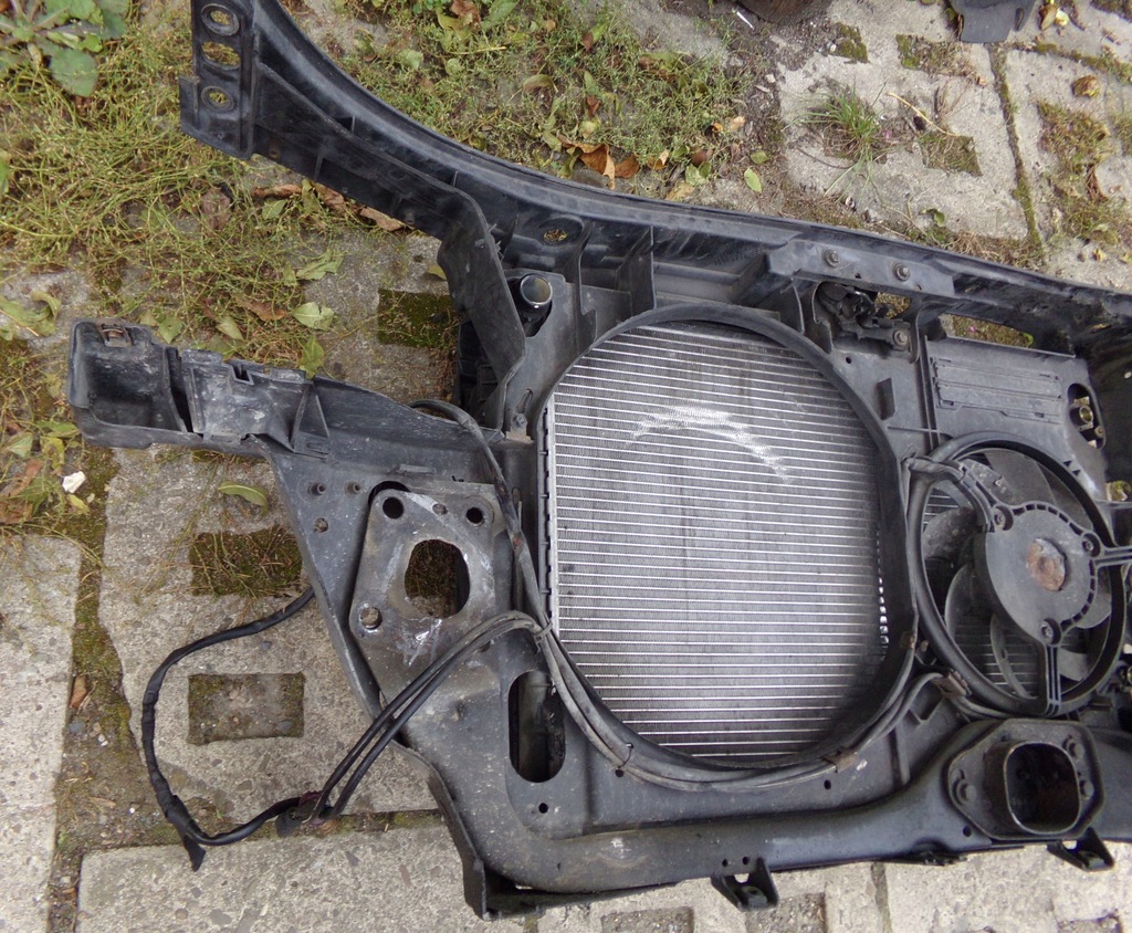 фото №7, Audi a6 c5 2.5 tdi pas передній комплект