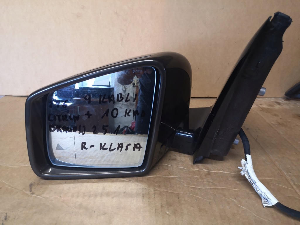 фото №2, Mercedes w251 r-klasa зеркало левая 10 + 9 кабели