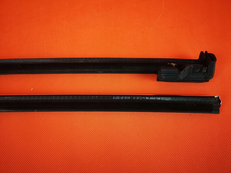 фото №10, Audi s5 a5 8t cabrio молдинг zbierająca хром права 8f0853764e