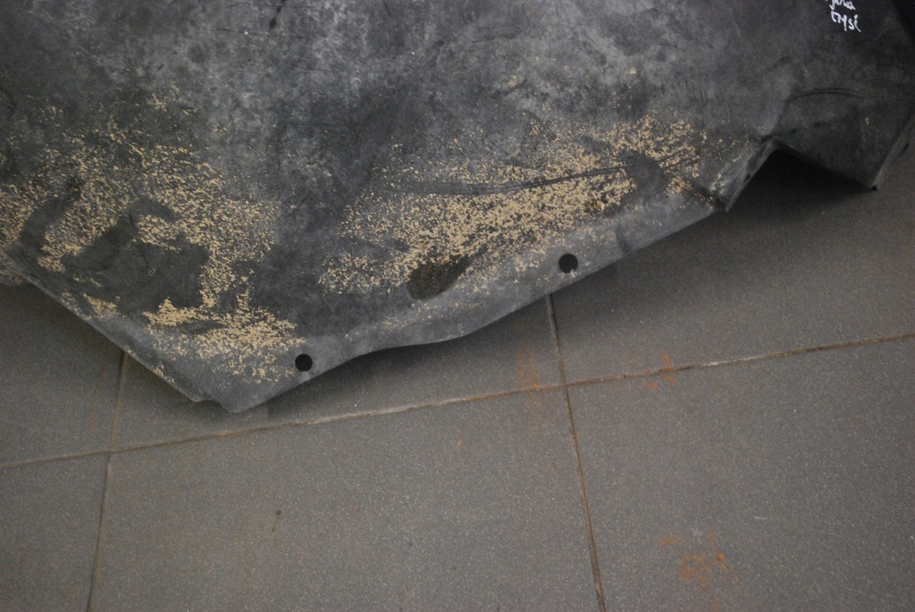 фото №9, Підкрилок лівий перед частина задня a8 d2 4d0821191l