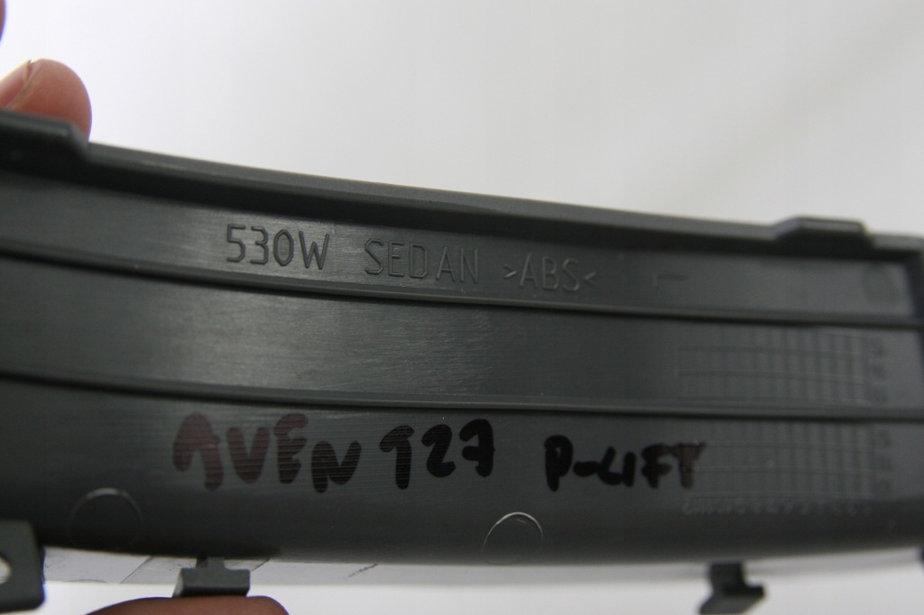 Фара задний  led пластик toyota avensis t27 седан 2012- Доставка