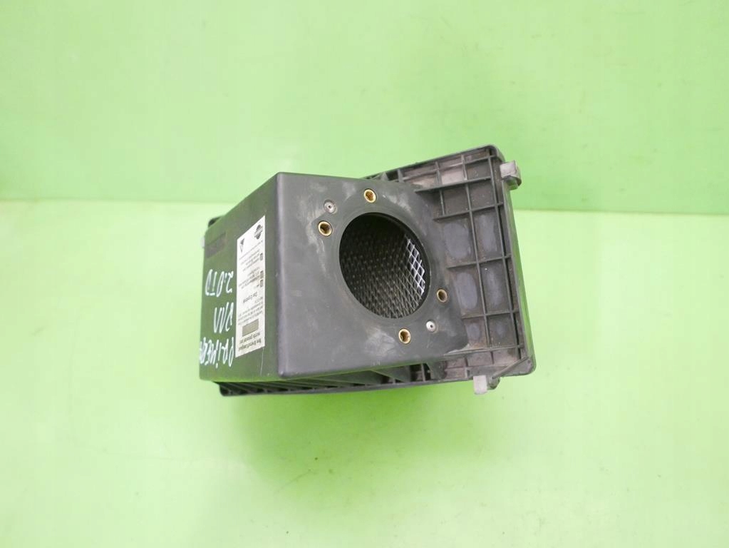 фото №5, Корпус фильтра воздуха nissan primera p11 2.0 td