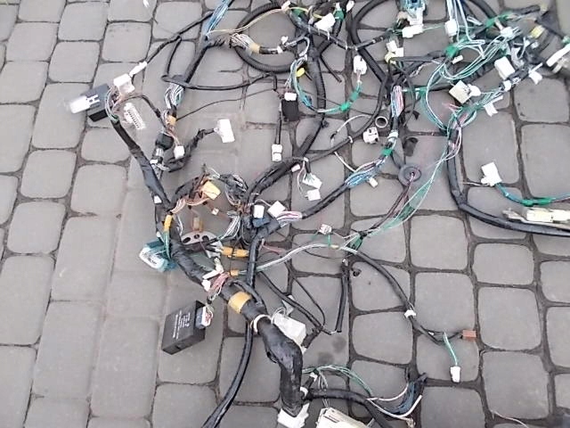 фото №8, Toyota yaris verso 04 електропроводка джгут 1.4d4d eur