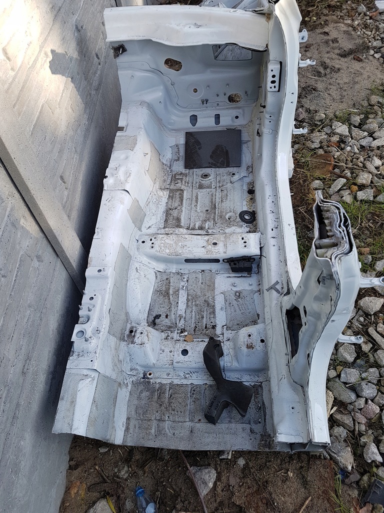 фото №3, Jaguar xj чверть правий перед