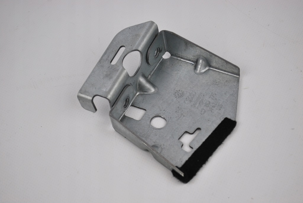 фото №1, Кронштейн поперечина безпеки audi r8 4s7857775