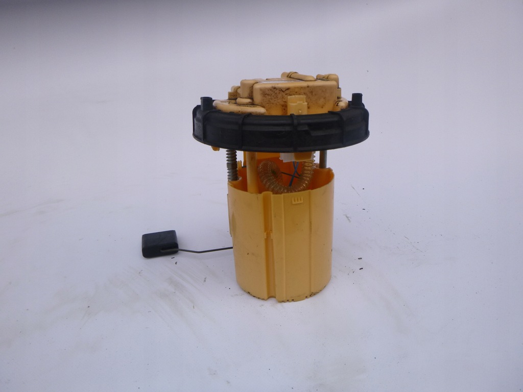 фото №1, Насос топлива citroen ds5 11- 2.0 hdi