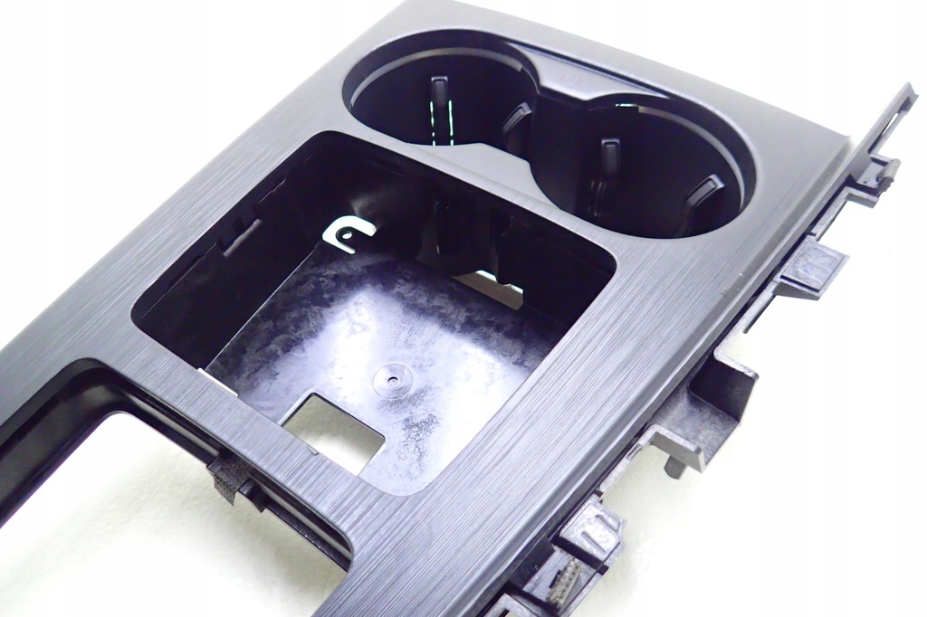 фото №5, Audi a5 8w рамка тунель середнього 8w1864261e