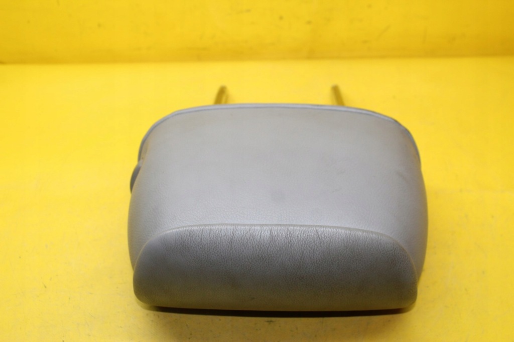 фото №4, Підголівник правий перед vw phaeton