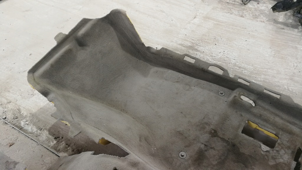 фото №5, Коврик обшивка audi a4 b8 sedan avant 8k1863021