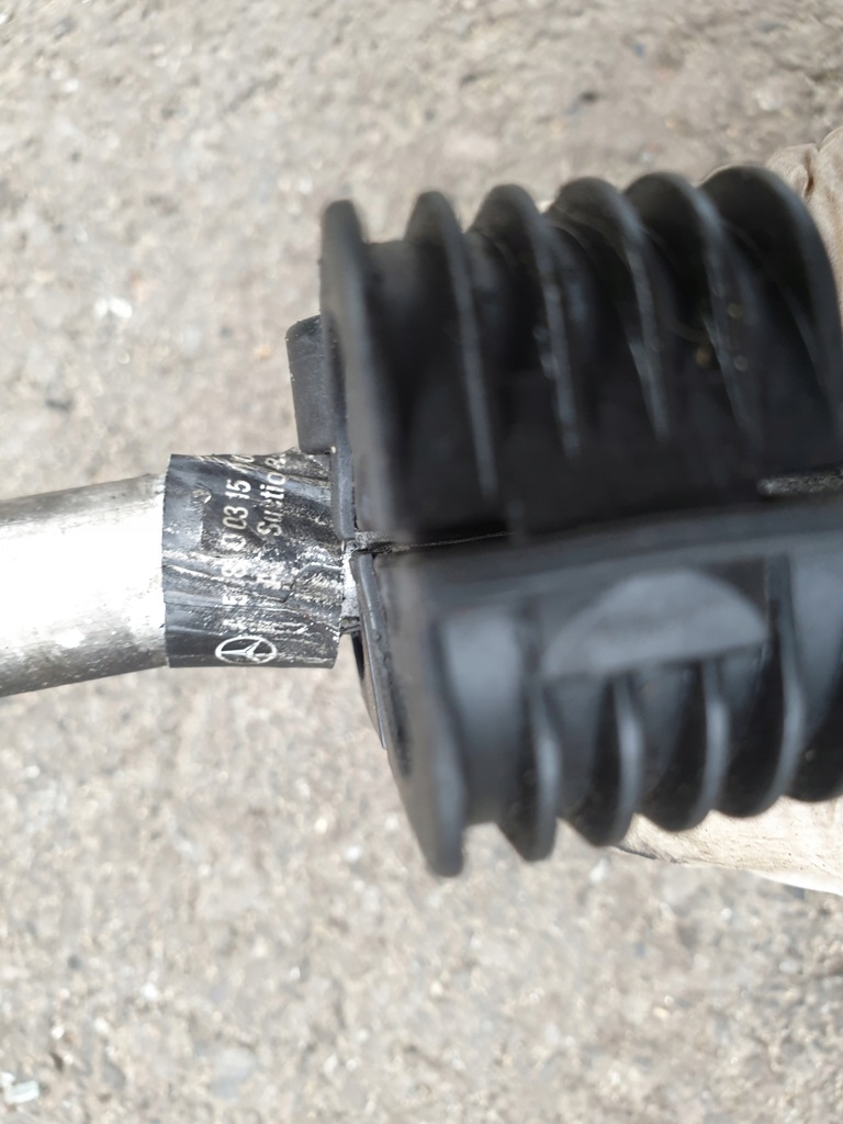 фото №4, Шланг кондиционера mercedes r w251 320 cdi v6