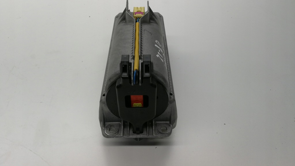 фото №8, Подушка воздушная пассажира audi a3 8p 8p0880202c