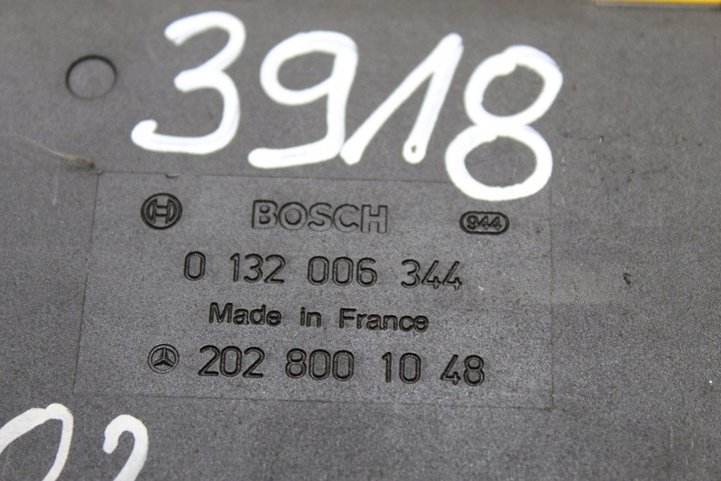 фото №6, Помпа замка центрального mercedes w202 2028001048