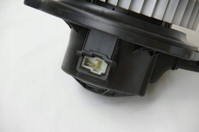 фото №7, Воздуходувка вентилятор hyundai i30 i 1 2 ii europa