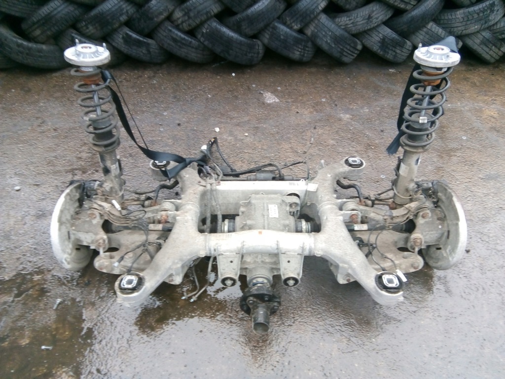 фото №1, Bmw 6 f12 10- задняя oś балка + мост vdc 2.81