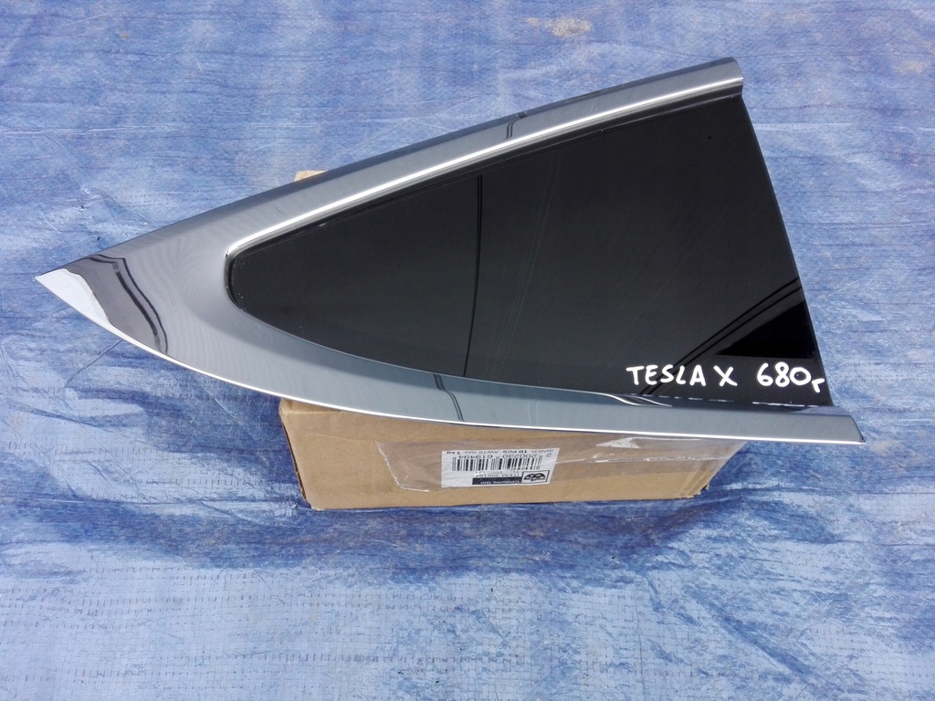 фото №1, Tesla x стекло кузовная задняя правая треугольник задняя