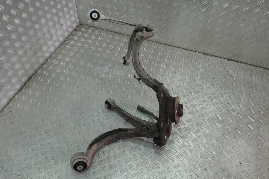 фото №2, Audi a6 s6 c7 4g подвеска поворотный кулак рычаги r