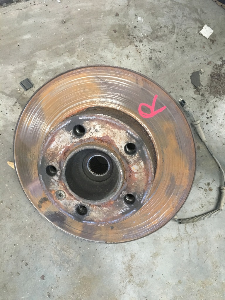 фото №1, Master movano 2.5 dci ступиця поворотний кулак права