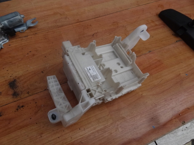 фото №1, Citroen c1 ii 2014 1,0 коробка запобіжників org