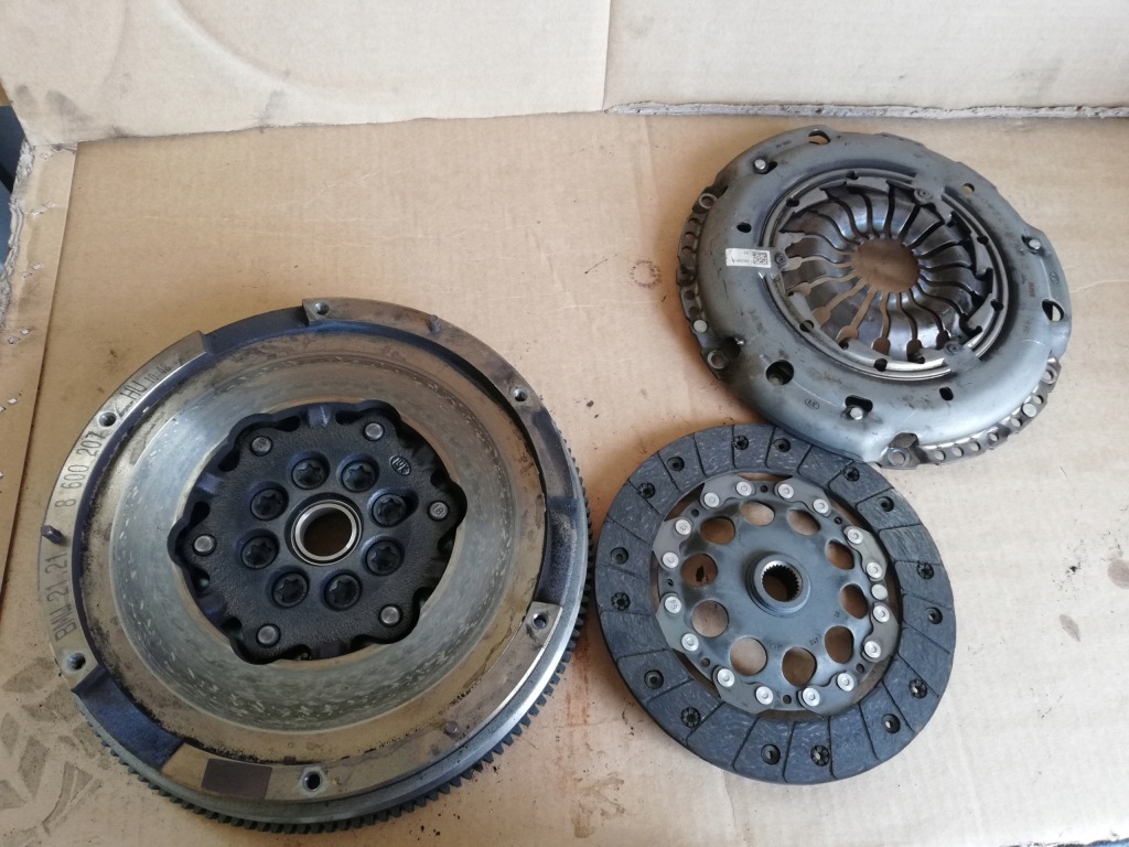 фото №2, Mini one f55 зчеплення диск притиск 8600207 1.2 b