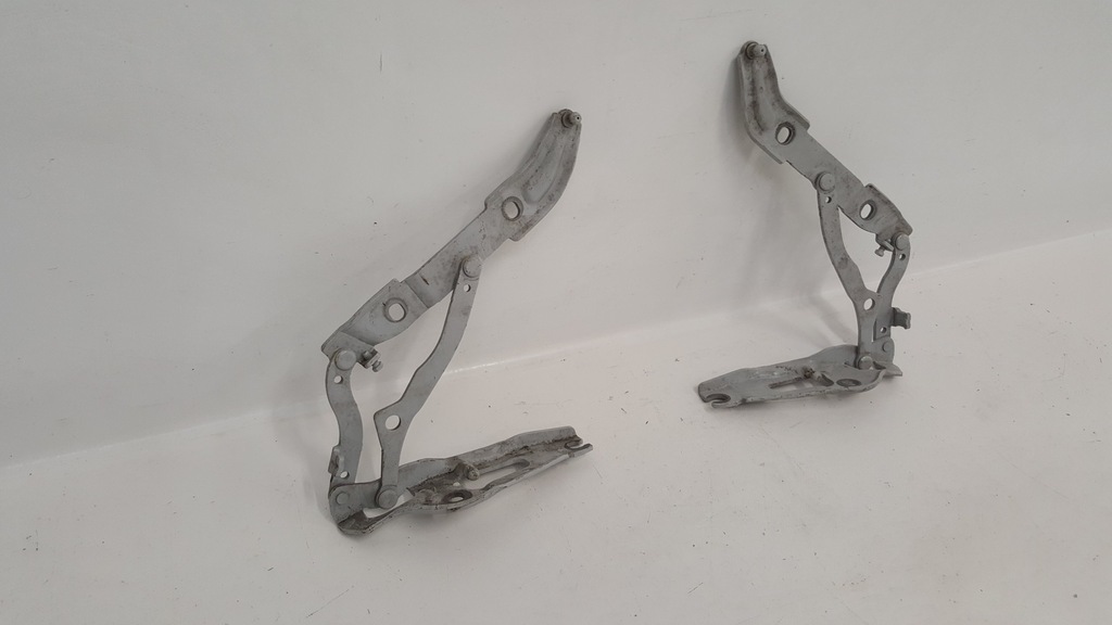 фото №5, Bmw 3 e90 петлі кришки задня лівий правий 05-13r