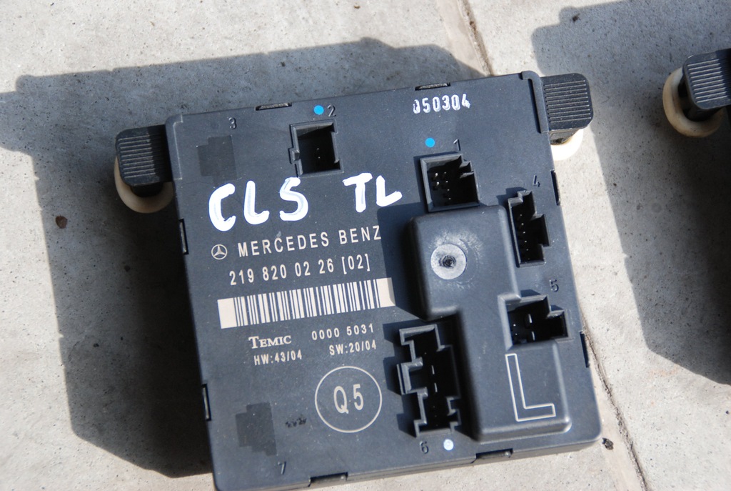 фото №1, Mercedes w219 модуль блок управления дверь a2198200226