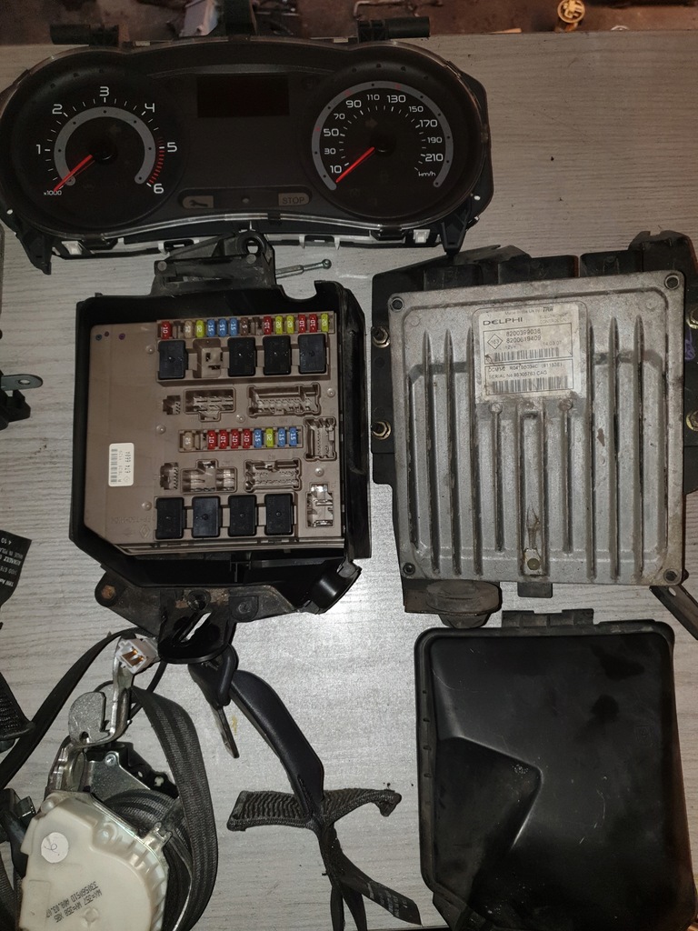 фото №2, Счетчик 8200582702k renault clio iii dci