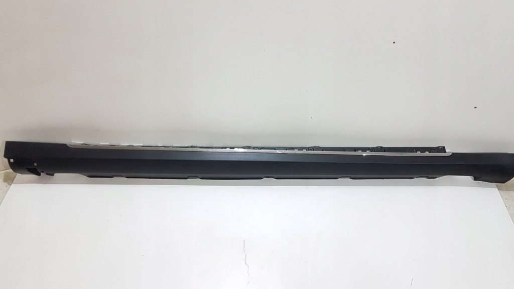 Купить Порог молдинг порог правый  tesla s 12- 6005875-00