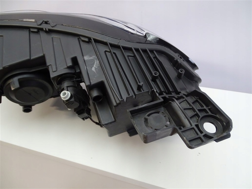 фото №9, Лампа права перед citroen ds3 crossback aircross