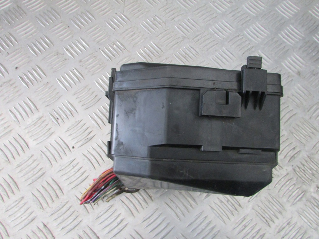 фото №3, Коробка запобіжників honda cr-v 3 2.2 i-ctdi 08r