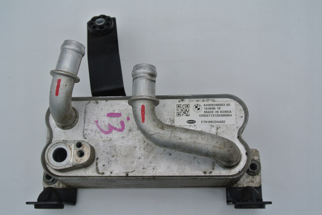 фото №1, Bmw i3 конденсатор кондиционера 64509290503