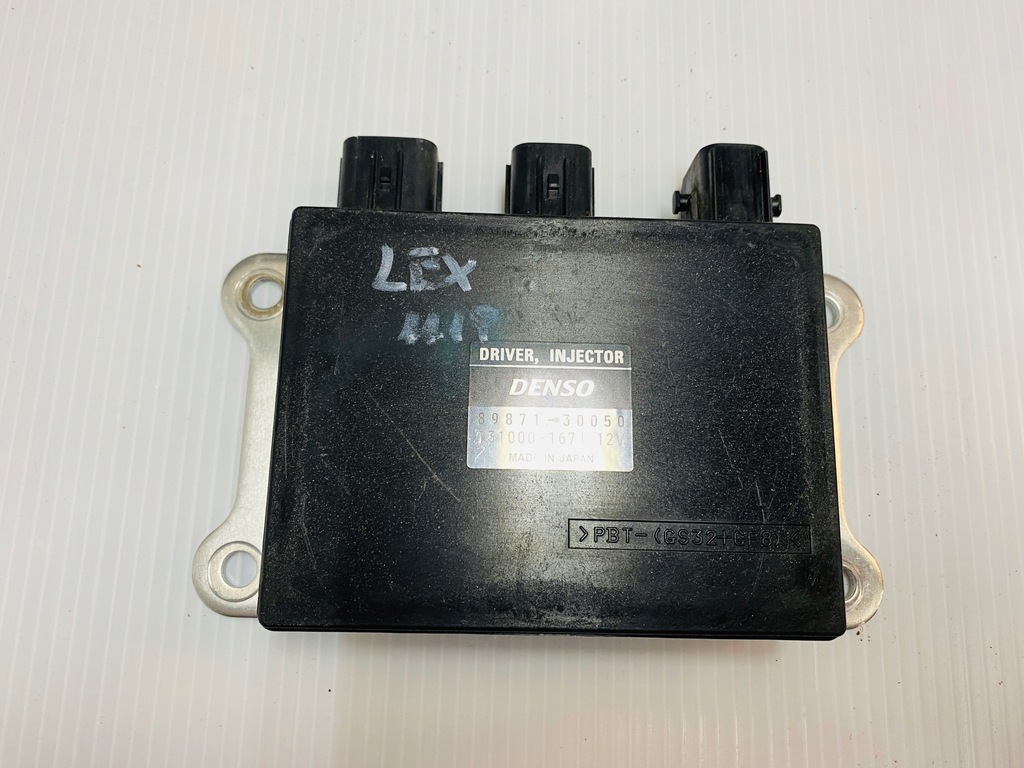 фото №1, Lexus is 300h модуль блок управления инжектор 89871-30050