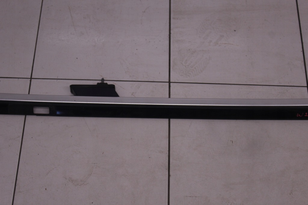 фото №3, Рейлинг левый крыша с молдинг pod рейлинг mercedes w204