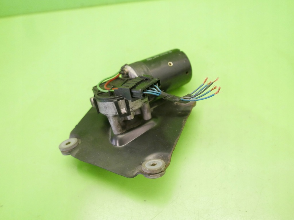 фото №6, Моторчик дворник перед volvo s40 i 95-99