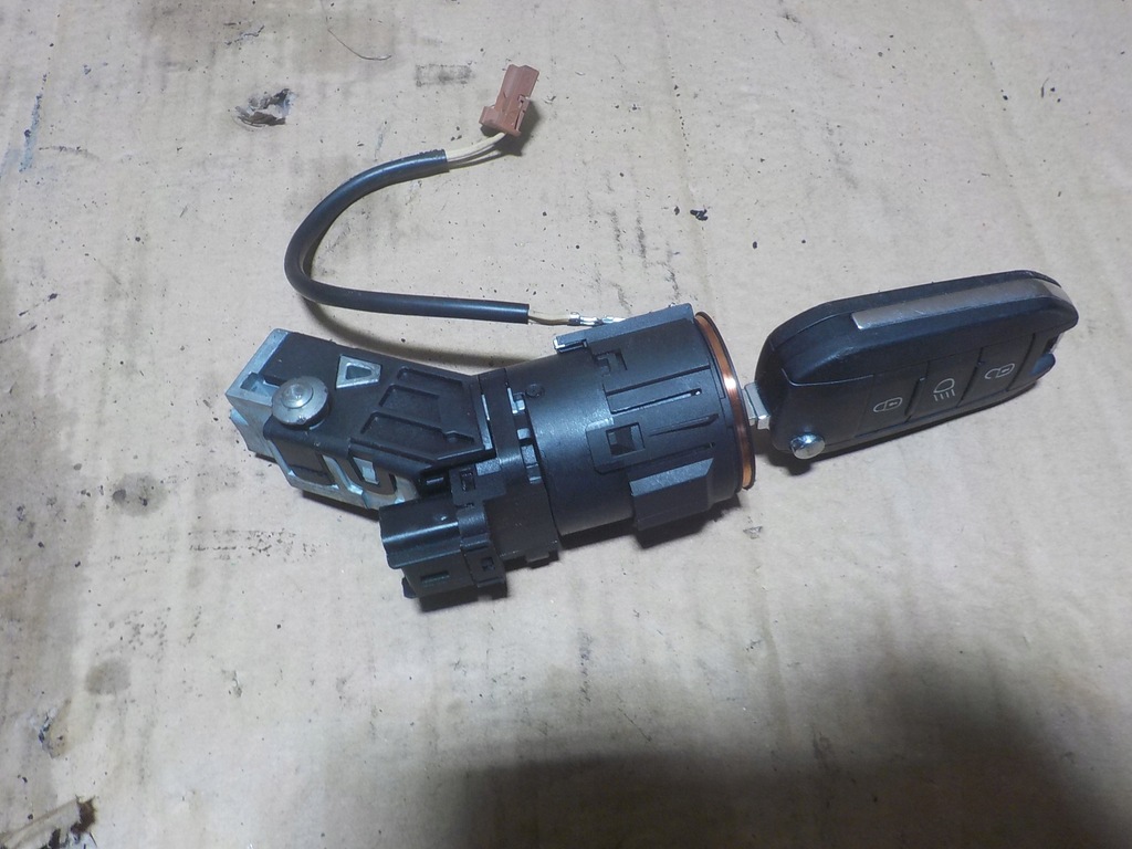 фото №1, Peugeot 208 замок зажигания ключ 9673257480