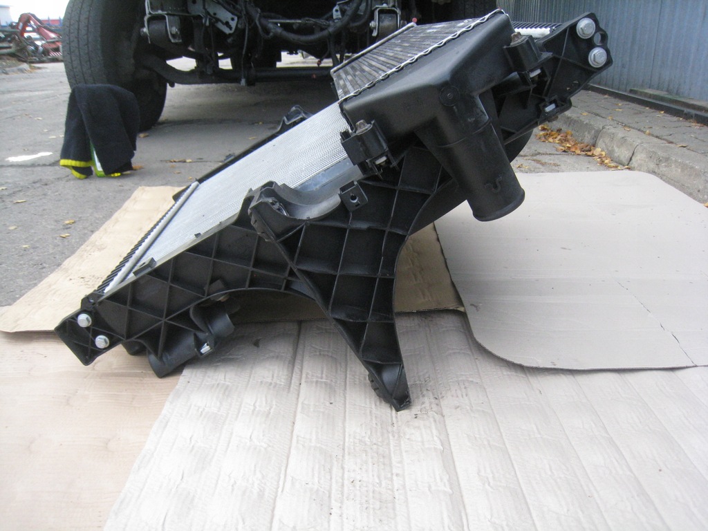 фото №8, Renault mascott 3,0 dci, радиатор kpl ,04-'10