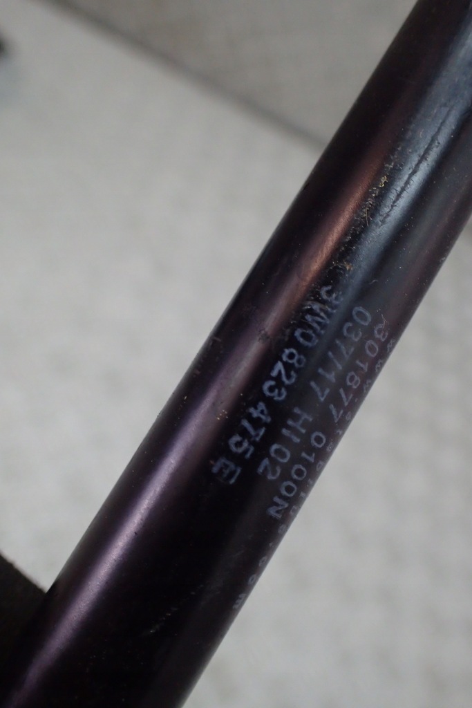 фото №4, Bentley gt lift петля капот привод правый r