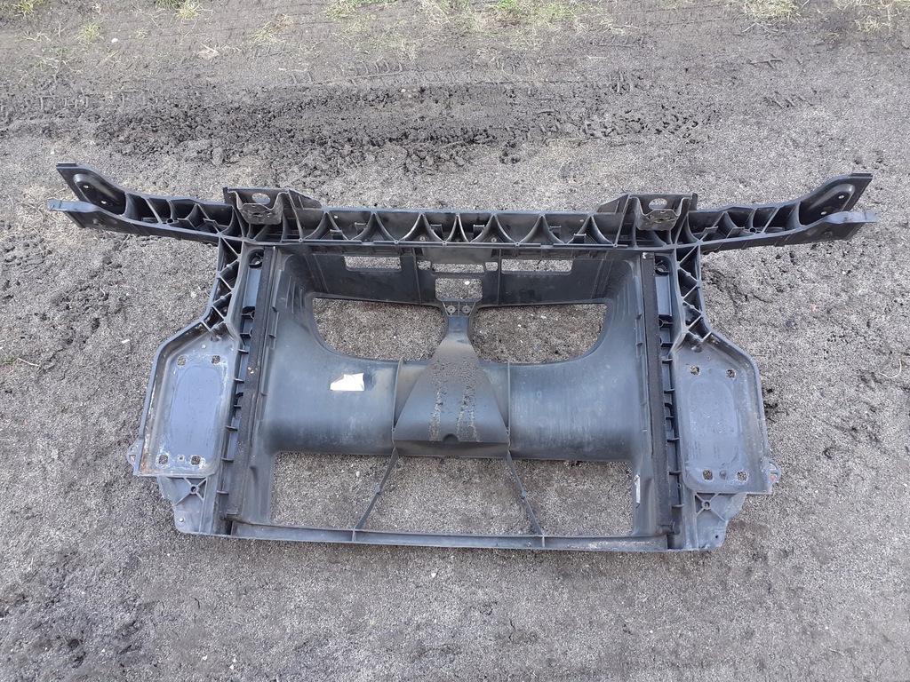 фото №8, Bmw 1 e81 e87 pas передний перед усилитель передний 04-