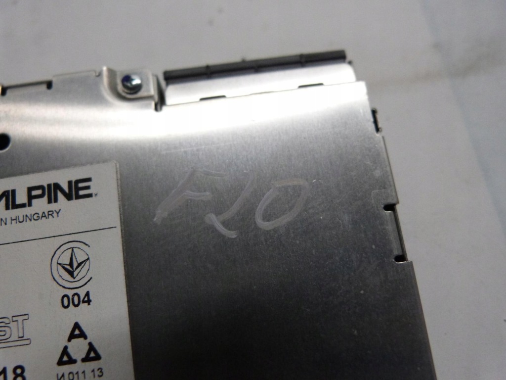 Bmw f10 f20 f30 радио cd навигация alpine 9331597 Киев