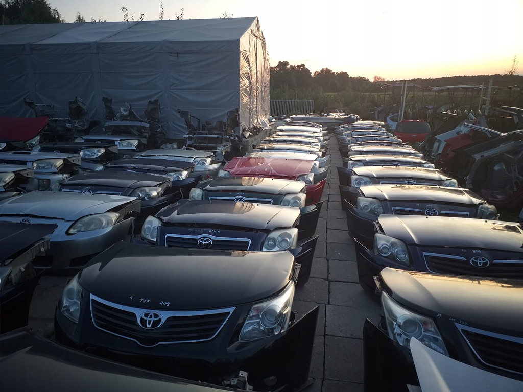 фото №8, Toyota avensis t25 lift kompletny перед 3j6 капот