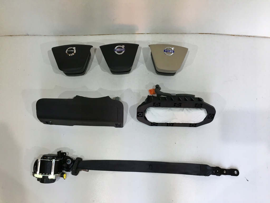 фото №1, Volvo v40 подушка безопасности водителя пассажира колено pas