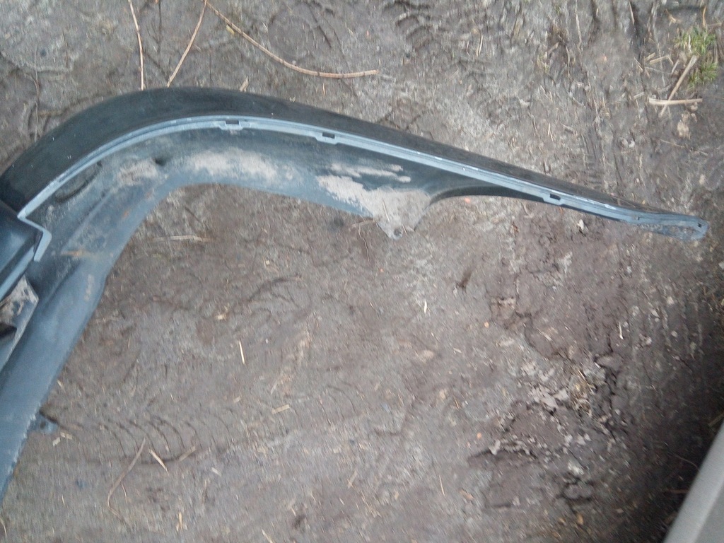 фото №12, Toyota avensis verso 01-04 бампер задняя задний