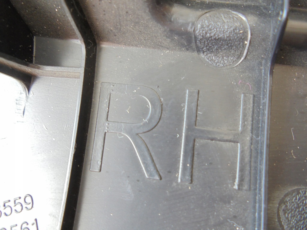 фото №7, Toyota c-hr защита заглушка правая 62470-f4030