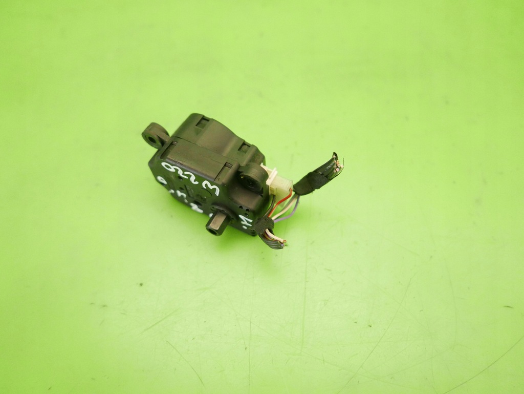 фото №10, Моторчик отопителя mercedes w220 s400 98-02