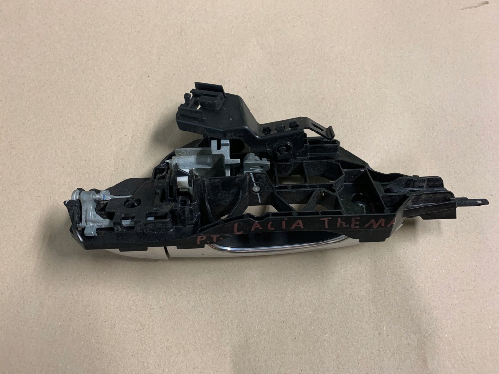 фото №2, Lancia thema ручка наружная правый задняя