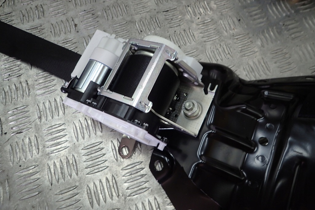 фото №5, Mercedes slc w172 ремені безпеки натягувачі