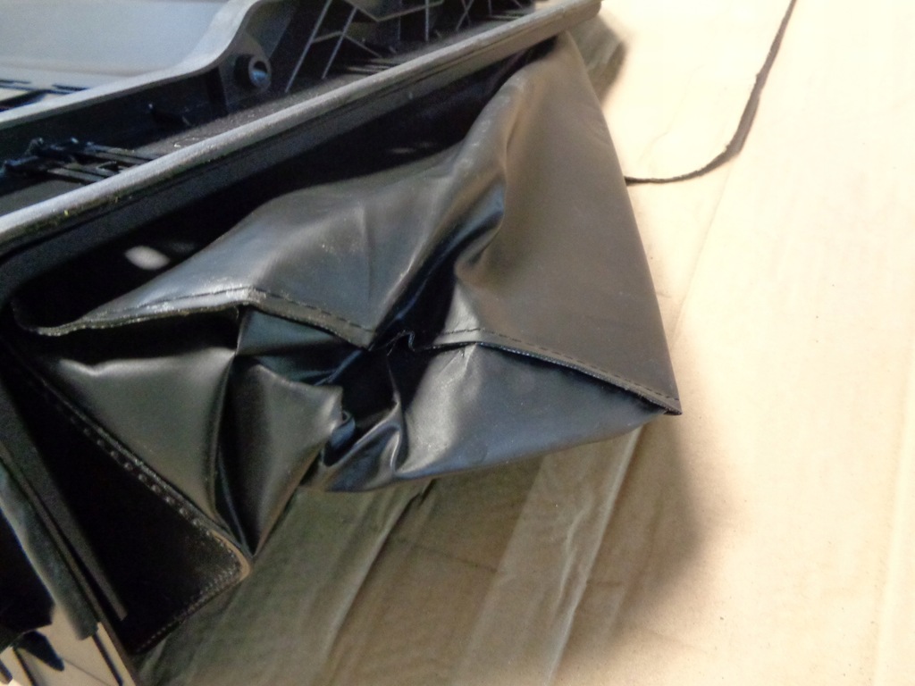 фото №7, Bmw e46 cabrio чехол бардачок крыша хороший