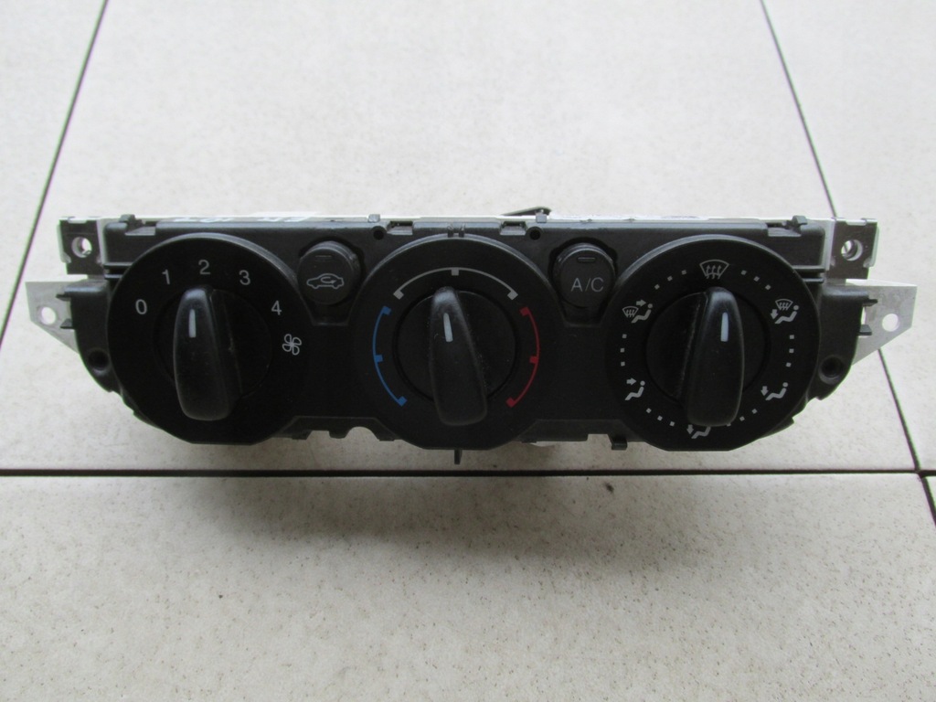 фото №1, Панель обдув кондиціонера focus mk2 2005-2011