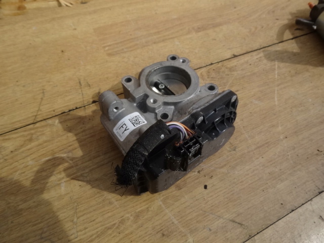 фото №1, Renault scenic iv 1,2 tce дросельна заслінка 161208038r